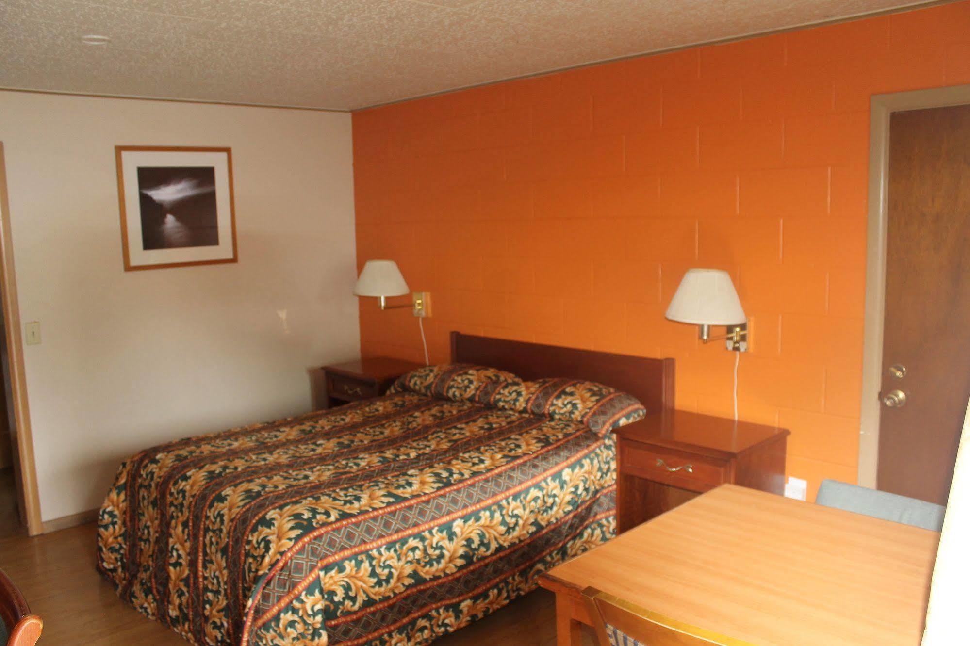 Olympia Inn Екстер'єр фото